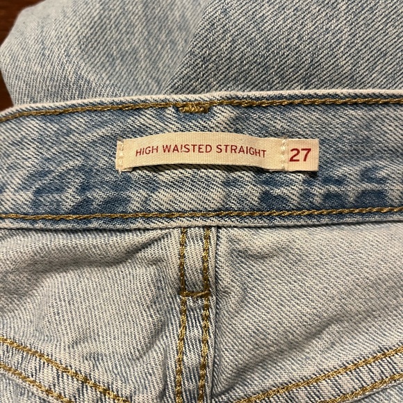 Levi's High Rise Wide Leg Jeans - Picture 5 of 5